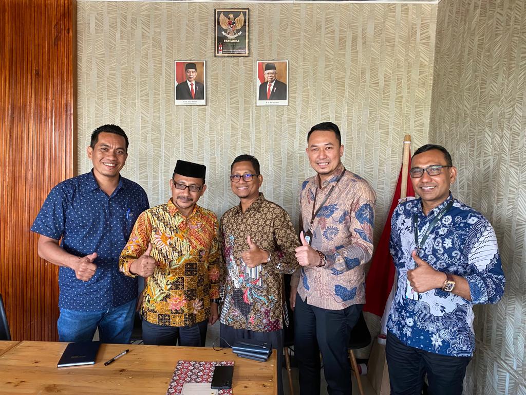 Petinggi BSI Aceh Bertemu dengan Haji Uma, Paparkan Kondisi Pembiayaan KUR 2022 dan Target 2023