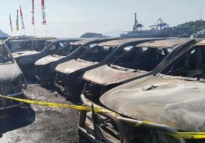 Polisi Telusuri Insiden Kebakaran Kendaraan di Gedung DPRD Papua