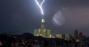 Badai dan Petir Kencang Mengguncang Mekkah, Arab Saudi: Tidak Ada WNI yang menjadi Korban