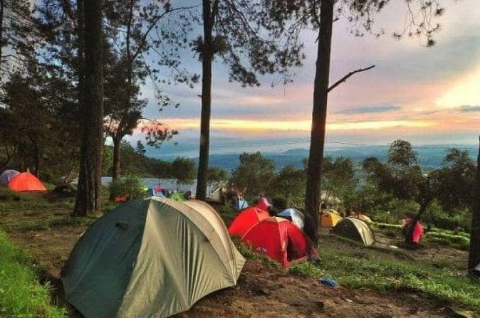 5 Tempat camping di kota Semarang terkini